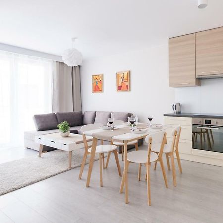 Raval Apartments - Soft Beige Rewal Bagian luar foto