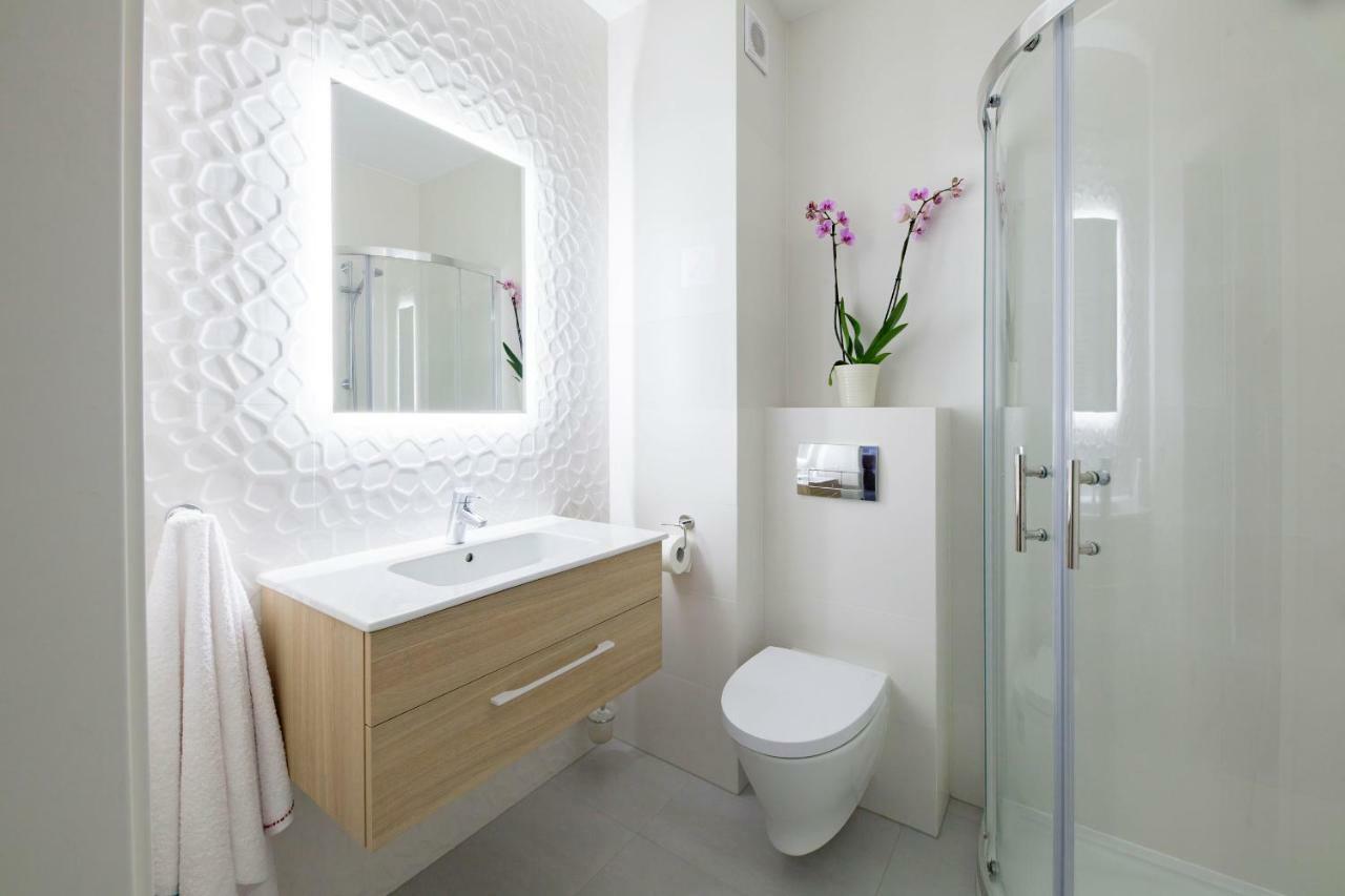 Raval Apartments - Soft Beige Rewal Bagian luar foto